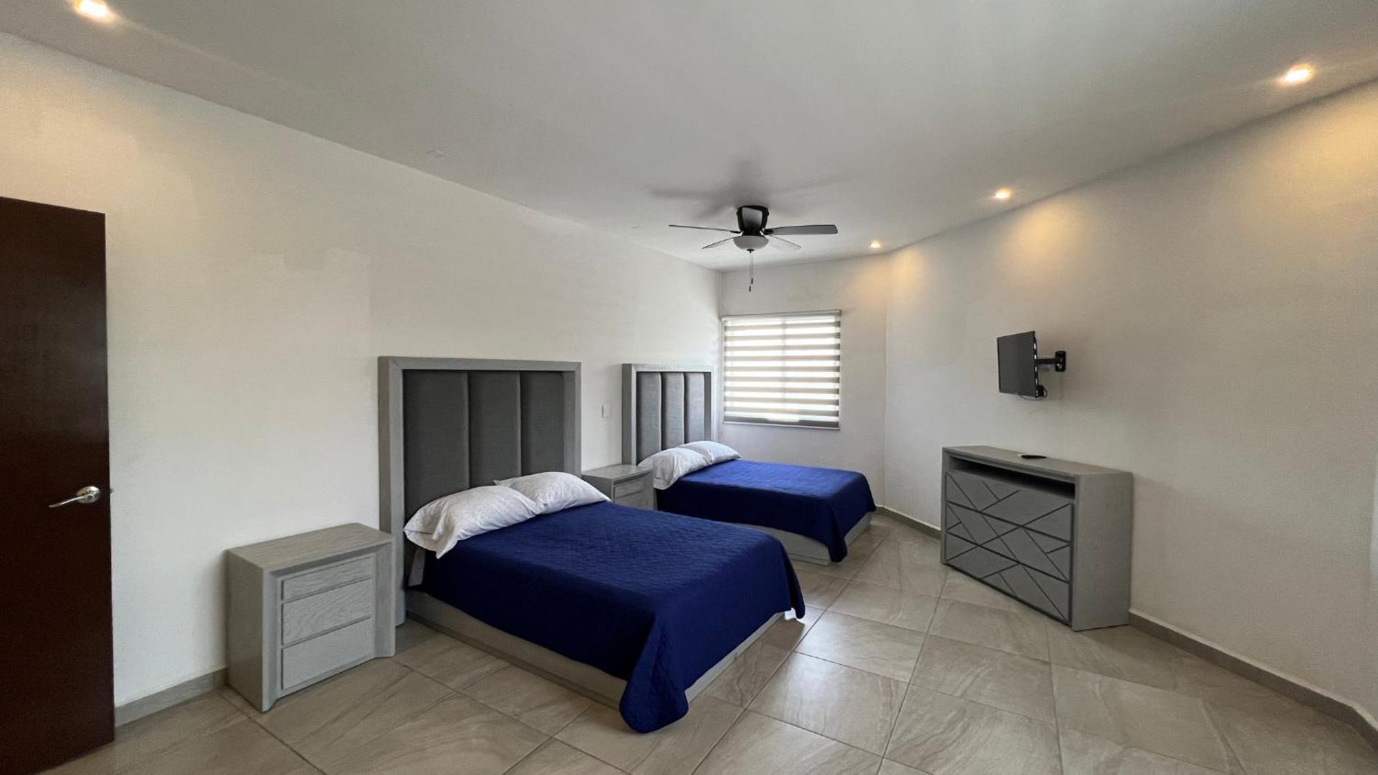 Hotel Plazuela Cadereyta Jimenez Екстер'єр фото